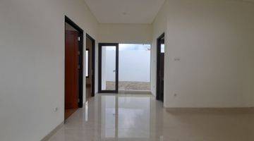 Gambar 5 Rumah Baru Full Furnished Perumahan Palagan