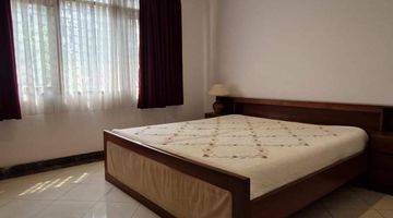 Gambar 4 For sale House In Kemang  Semi Furnished SHM - Sertifikat Hak Milik