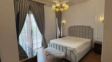 Gambar 4 Dijual Rumah American Classic  Semi Furnished SHM - Sertifikat Hak Milik di Jl. Sawo Manila, Jati Padang Bagus