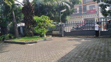 Gambar 4 Rumah Dijual Mewah Strategis di Main Road Moh.toha Bandung