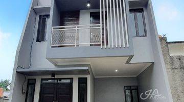 Gambar 4 Rumah Scandinavian Dalam Cluster Jagakarsa Jakarta Selatan