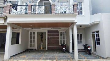 Gambar 1 Rumah Full Furnish Dalam Townhouse Akses 2 Mobil Jagakarsa Jaksel