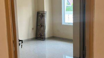 Gambar 2 Dijual Rumah Di Cluster Pinus Taman Royal Tangerang 