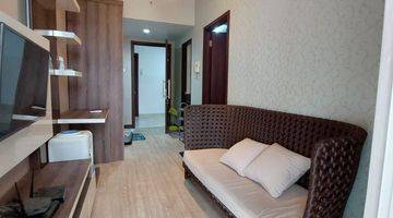 Gambar 2 Apartemen Scientia Residence Bagus Furnished view Taman dan Kolam Renang