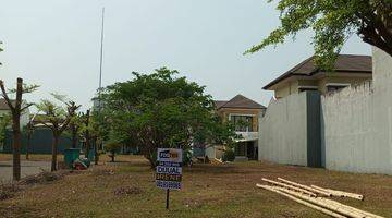 Gambar 2 Dijual Tanah Kavling Luas 294 M2 di Cluster Illustria, Bsd Tangerang Posisi Hook