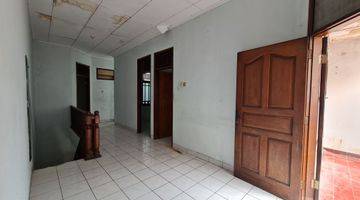 Gambar 5 Rumah Tanjung Duren 2 Lantai Butuh Renovasi SHM