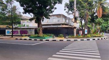 Gambar 1 Rumah Kebayoran Baru Cocok Usaha Resto Cafe Klinik Kecantikan