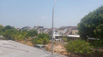 Gambar 1 Dijual full furnished rumah 2,5 lantai kamar 5 view taman 3 menit dari Mall Grandwisata Bekasi