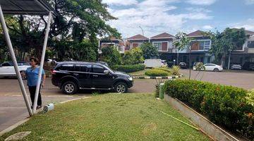 Gambar 4 Dijual Rumah 2 Lantai Luas 200m2 Dengan 4+1 Kamar View Kolam Renang Fasilitas Masjid Grandwisata Bekasi