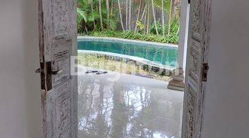 Gambar 1 VILLA WITH 2 BEDROOM INTHE HEART OF SEMINYAK