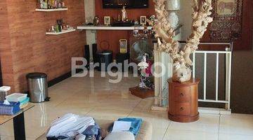 Gambar 1 Dijual Rumah 2 Lantai Di Taman Mumbul