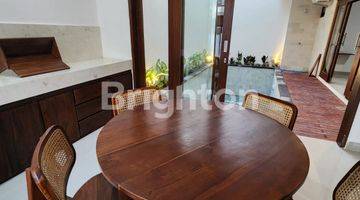 Gambar 1 Disewakan Rumah 2 Lantai Modern Minimalis Full Furnished Bisa Bulanan