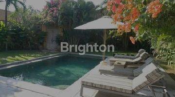 Gambar 1 STYLISH TROPICAL VILLA IN THE HEART OF SEMINYAK MONTHLY AND DAILY RENT