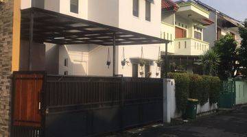 Gambar 1 Rumah 2 Lantai Bagus Semi Furnished Shm Di Pondok Ranji Bintaro Tangerang Selatan, Tangerang Selatan