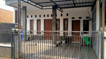 Gambar 2  Rumah Unfurnished Bagus SHM - Sertifikat Hak Milik di Jagakarsa