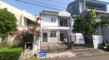 Gambar 1  Rumah Unfurnished Bagus SHM - Sertifikat Hak Milik di Sektor 1 -  Bintaro