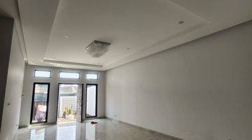 Gambar 3 Rumah di Nusaloka bsd Sudah Renovasi. Buyer only.No cobroke