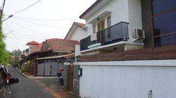 Gambar 2 Rumah Mewah Hook Furnished Siap Huni Di Tebet