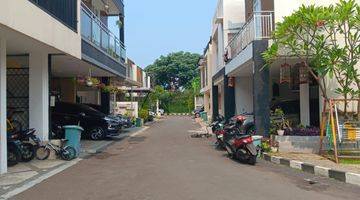 Gambar 1 Rumah Bagus Di Grand Halim Residence Di Lubang Buaya Dekat Pinang Ranti