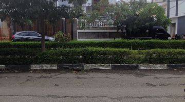 Gambar 4 Dijual Rumah Tua Belakang Mall Mkg, Klp Gading