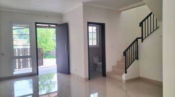 Gambar 3 Dijual Rumah 2 Lantai Savia Park Semi Furnish  Bsd City