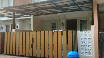 Gambar 1 Dijual Rumah 2 Lantai Savia Park Semi Furnish  Bsd City