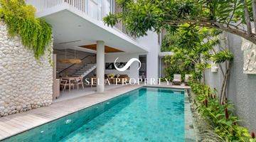 Gambar 1 Luxury Tropical Villa 3 BR In Seminyak