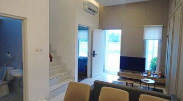 Gambar 4 Rumah 2 Lantai Modern, Elegan dan Fungsional