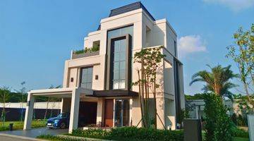 Gambar 1 Rumah Mewah Classic Modern Lbr.12 Inc.lift Gold Egg Bsd City