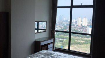 Gambar 3 Apartemen Luas 2 Br Semi Furnish Siap Huni View Keren di Veranda