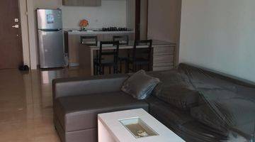 Gambar 2 Apartemen Luas 2 Br Semi Furnish Siap Huni View Keren di Veranda