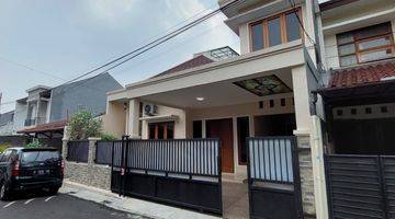 Gambar 1 Disewa Rumah Bgs 2 Lantai