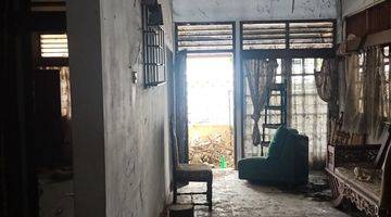 Gambar 4 RUMAH JUAL AREA TEBET TIMUR