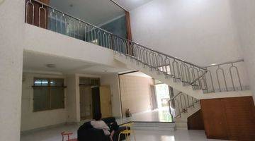 Gambar 5 Rumah,di Jual Area Tebet Barat Depan Taman