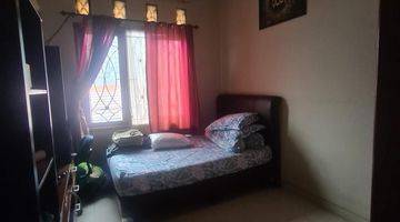 Gambar 5 Rumah Sewa Semi Furnished Area Tebet