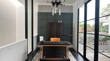 Gambar 5 Mewah Brand New American Style Dalam Townhouse di Pondok Indah