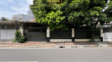 Gambar 1 Rumah Menteng Hitung Tanah Dekat Ring 1 