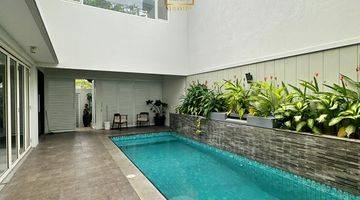 Gambar 2 Rumah 2 Lantai Minimalis Semi Furnished, Ada Pool Prime Area