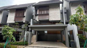 Gambar 1  Rumah di Cluster Quantis Signature, BSD City