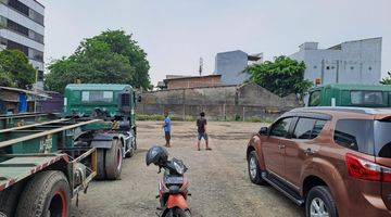 Gambar 5 Dijual Pool garasi Container di Plumpang Jakarta Utara. Dekat Dengan Pelabuhan Tj Priok