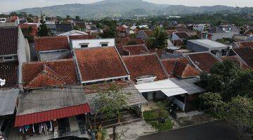 Gambar 2 Rumah Siap Huni 1,5 Lantai, Shm, Semi Furnish, View Gunung