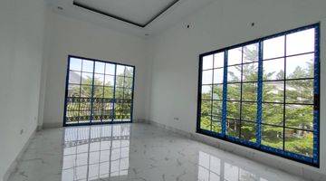 Gambar 1 Rumah Mewah Klasik Baru Cluster Ter Elite Di Sentul City, Bogor