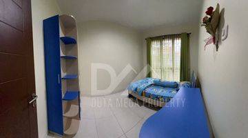 Gambar 4 Rumah 2 Lantai Sudah Renovasi , Furnished, Shm ,discovery Bintaro