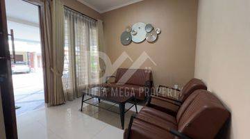 Gambar 3 Rumah 2 Lantai Sudah Renovasi , Furnished, Shm ,discovery Bintaro