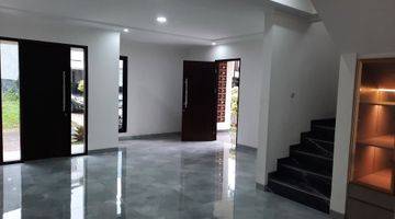 Gambar 3 Rumah Baru Hook 2 Lantai Di Puri Bintaro Town House Sektor 9.