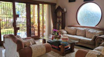 Gambar 4 Rumah 2 Lantai Bagus Furnished SHM di Pondok Hijau, Bandung