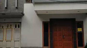 Gambar 1 Rumah cocok Untuk usaha  Kost²an di Jln. Kebon Kacang, Tanah Abang, Jakarta Pusat 3 Lantai SHM Bagus Selatan