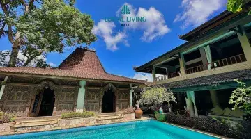 Gambar 2 Vila Joglo Unik 15 Kamar Untuk Investasi Jangka Panjang di Legian