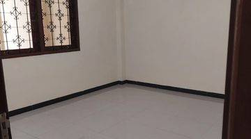 Gambar 5 Di Jual Rumah 2 Lantai Cocok Untuk Usaha Nol Jalan Raya Kenjeran Surabaya...