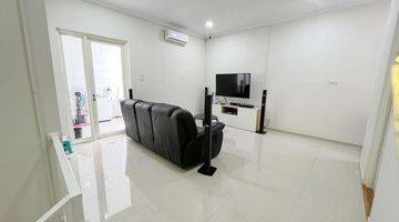 Gambar 2 Di Jual Rumah Minimalis Modern 2 Lantai Siap Huni Sutorejo Surabaya...